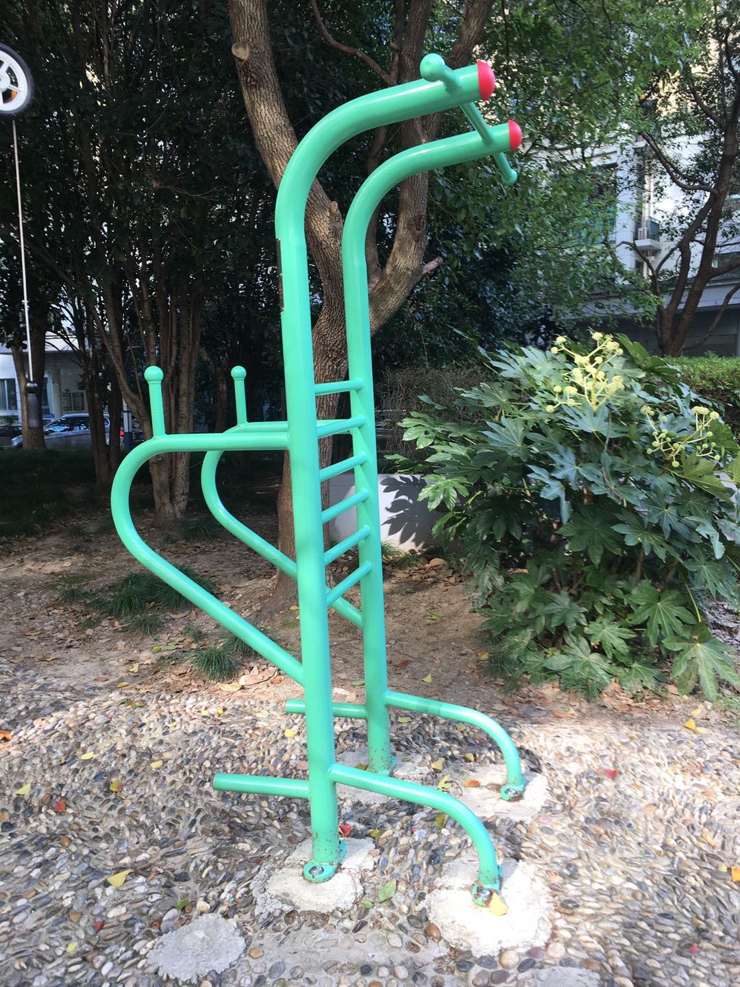 多功能鍛煉器