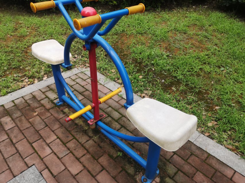 下肢康復器