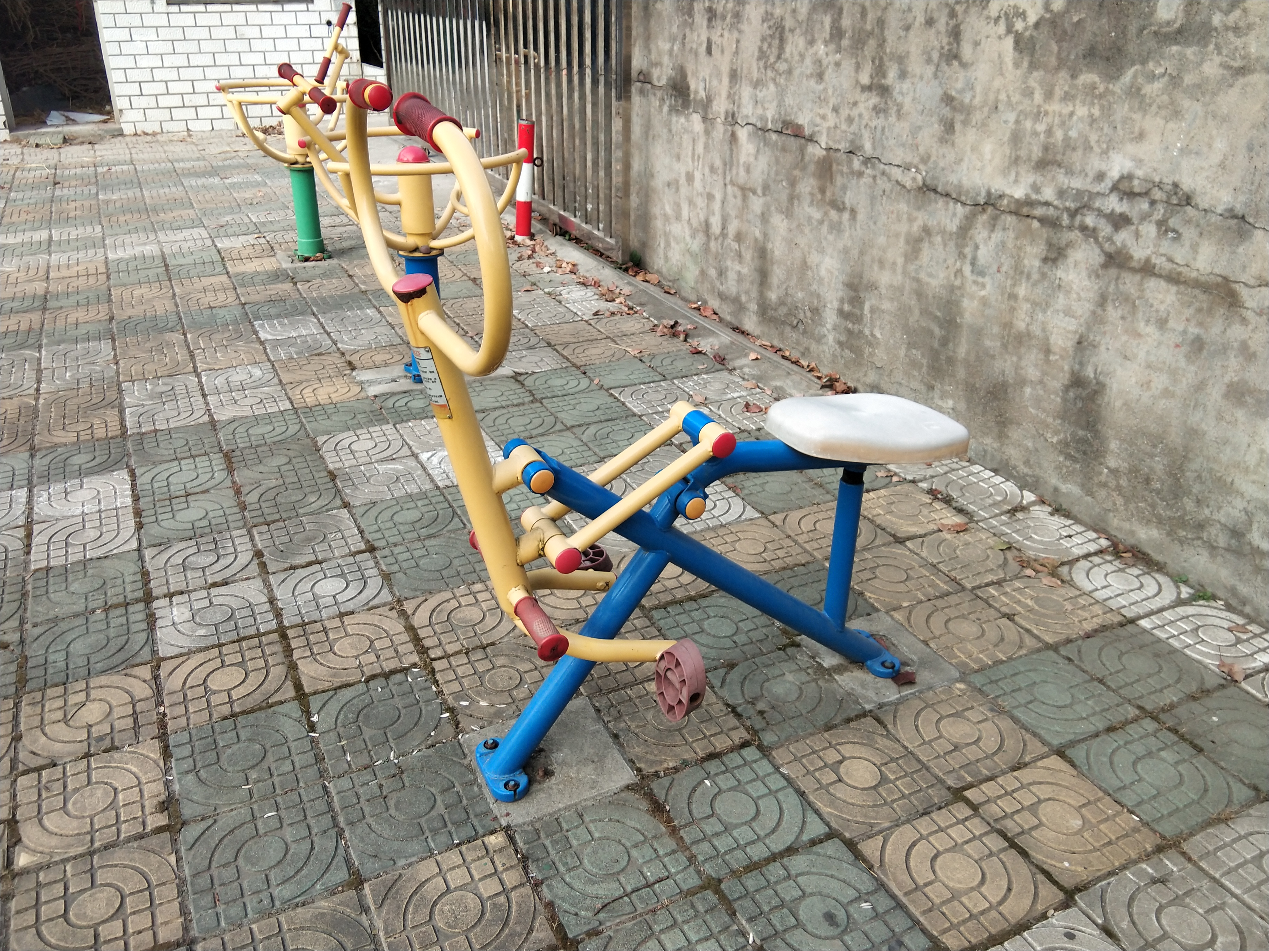 健騎器