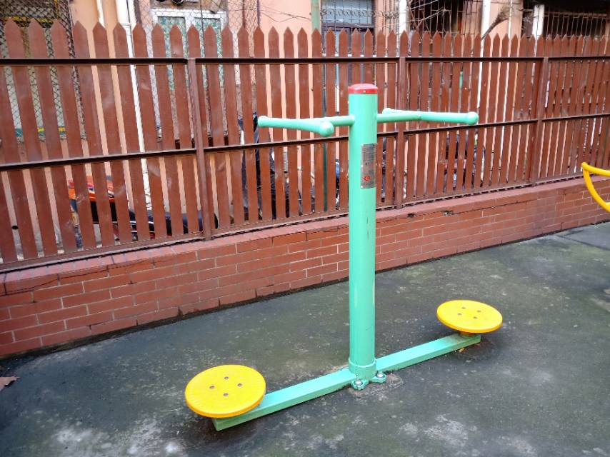 雙位扭腰器