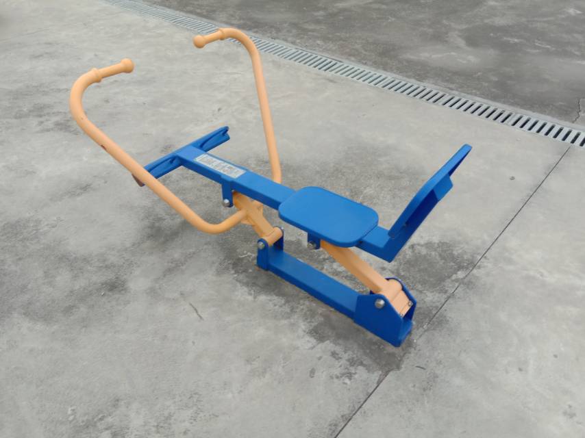劃船器