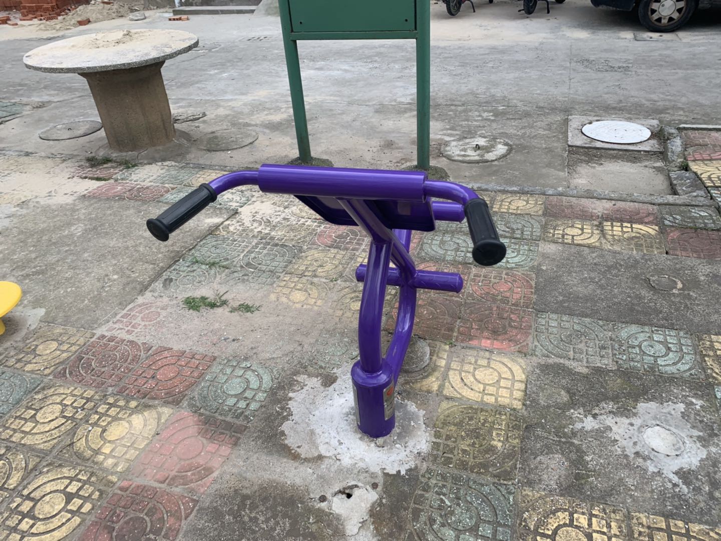 背肌訓(xùn)練器