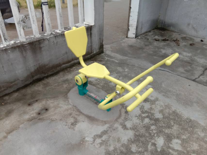劃船器