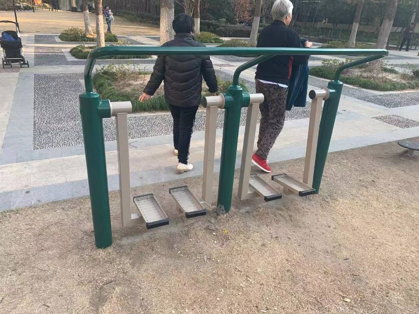 太空漫步機