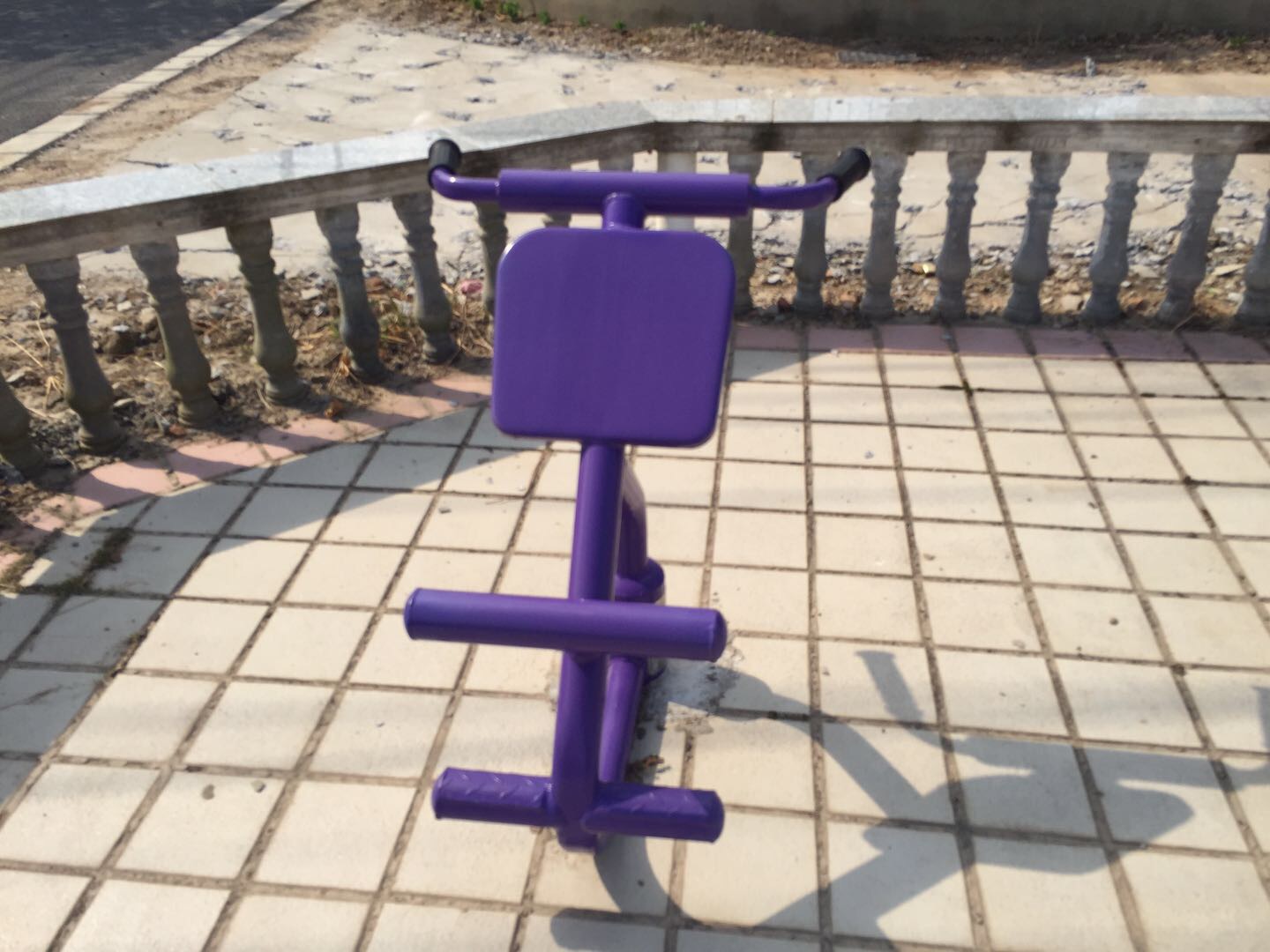 背肌訓練器