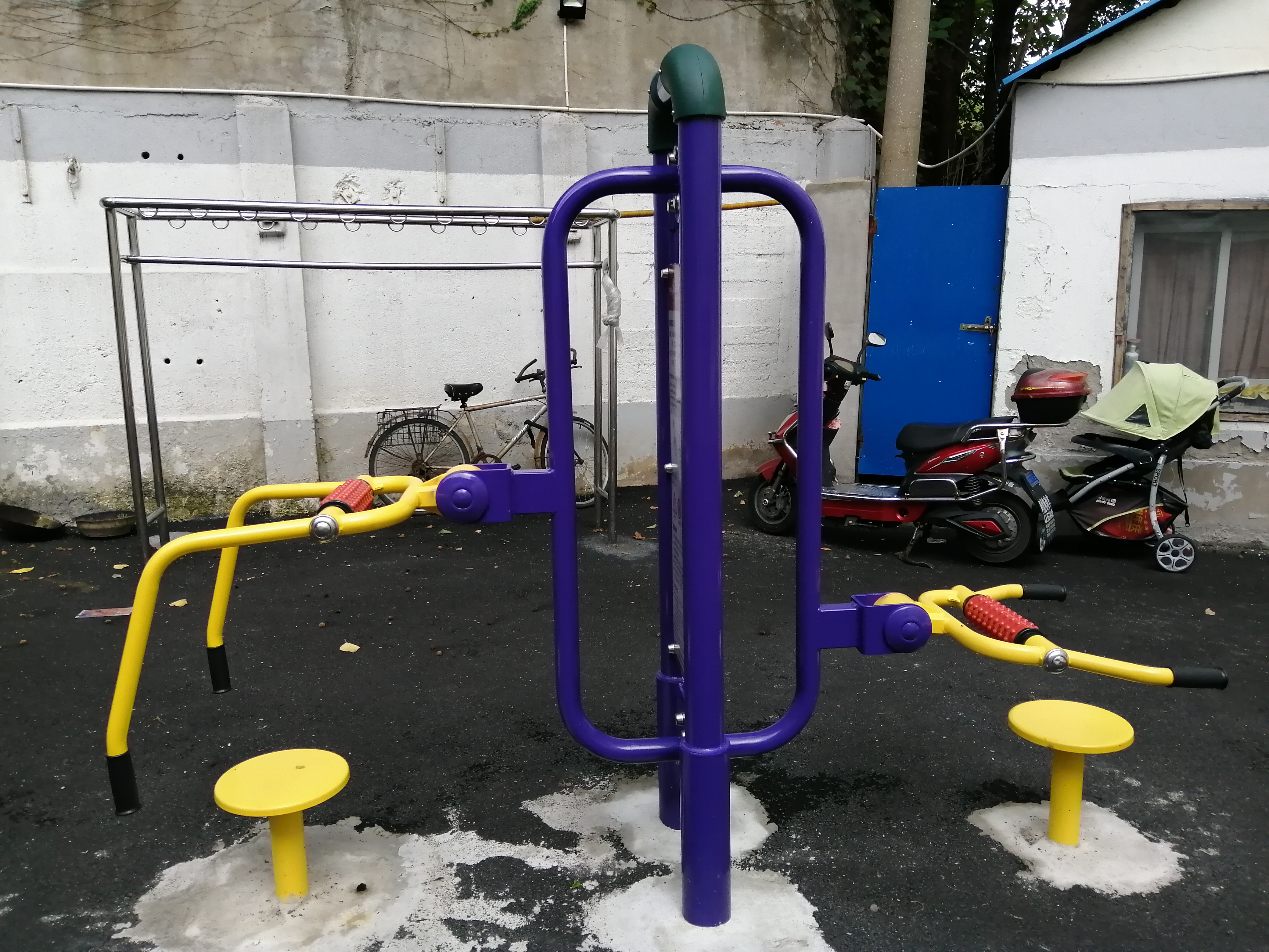 頸腰按摩器