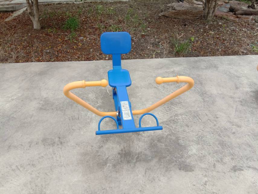 劃船器