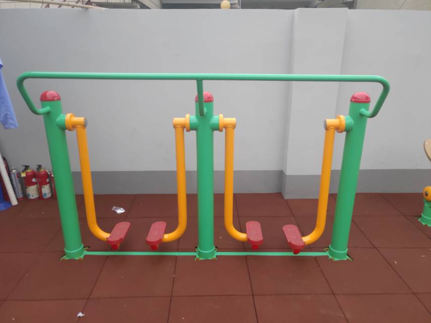 兩聯(lián)漫步機