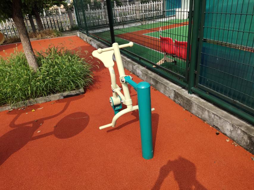 健騎機