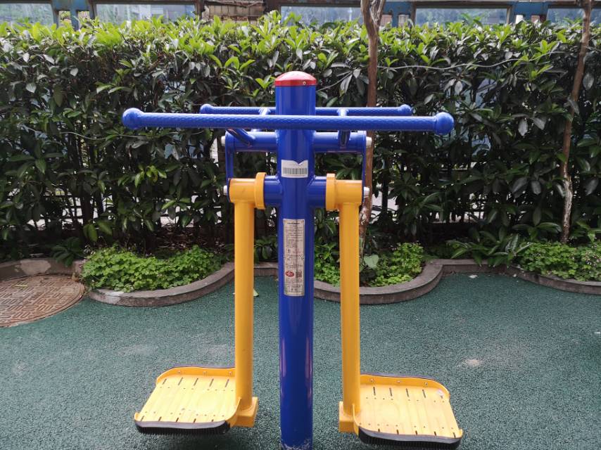 雙人晃板器
