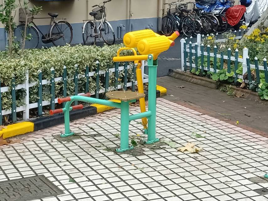 腹背鍛煉器