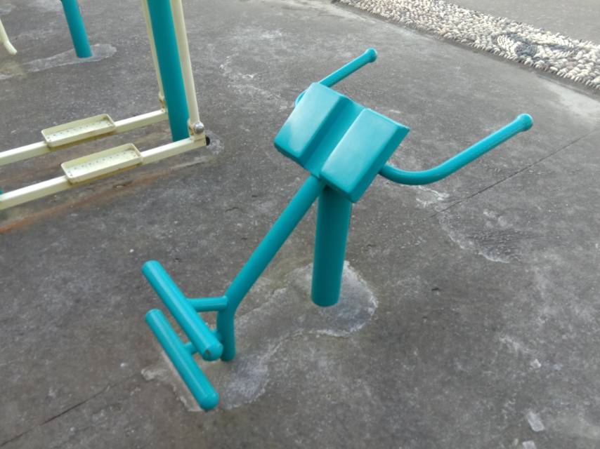 背肌訓(xùn)練器