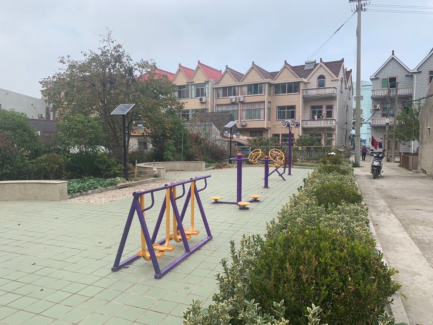 萬(wàn)宏村