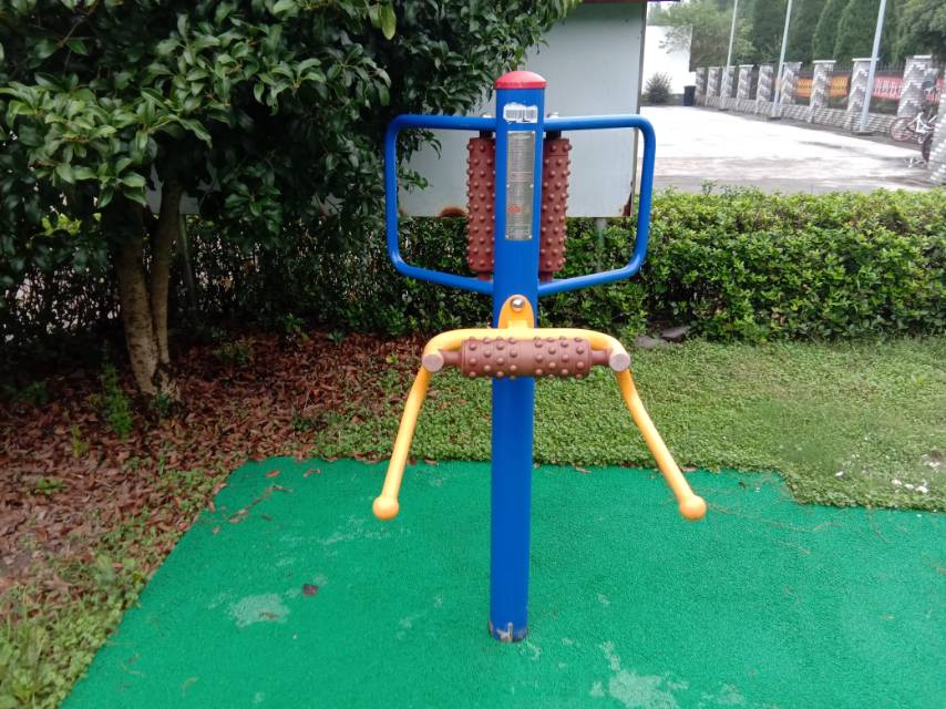 腰背按摩器
