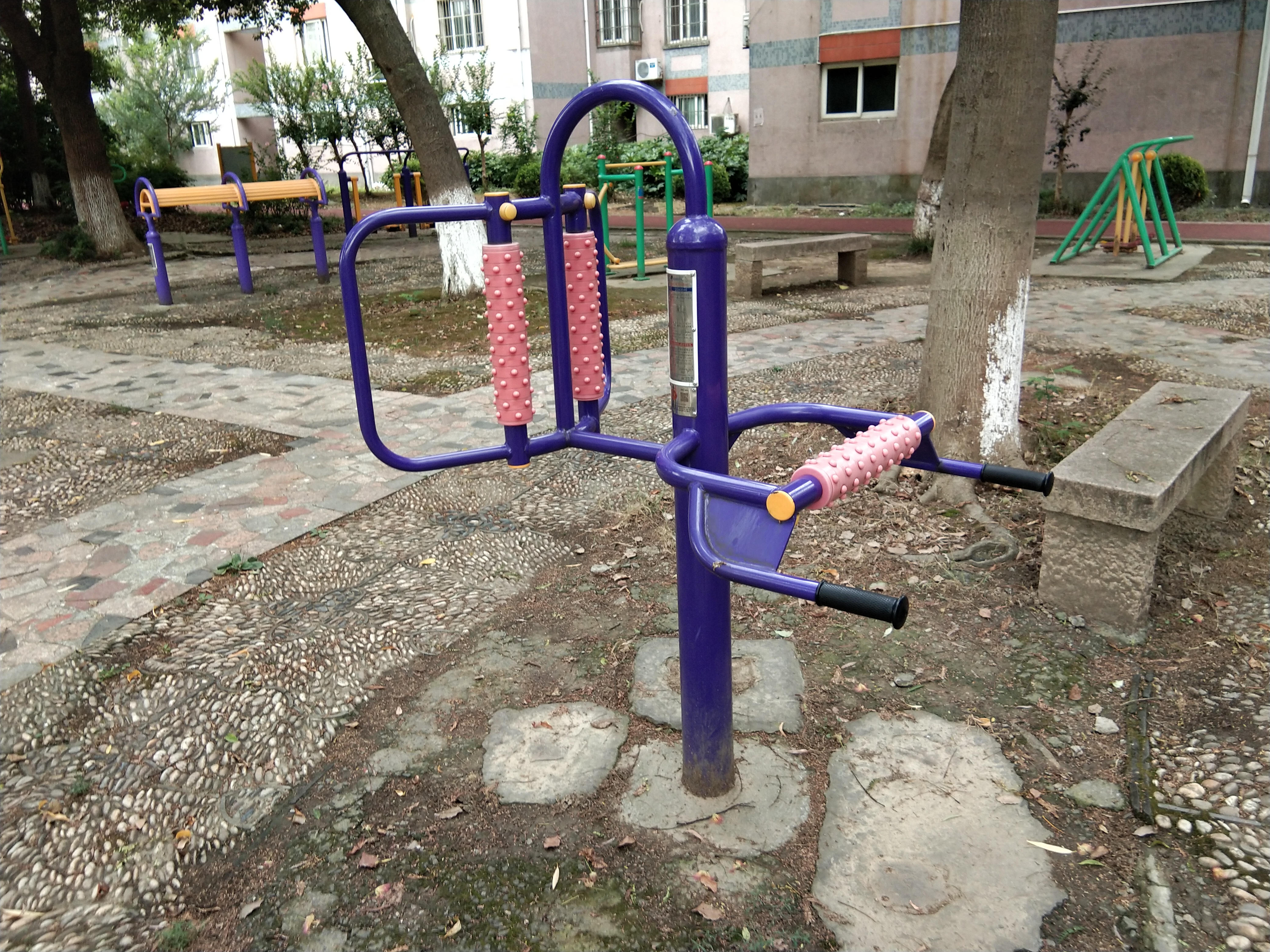 腰背按摩器