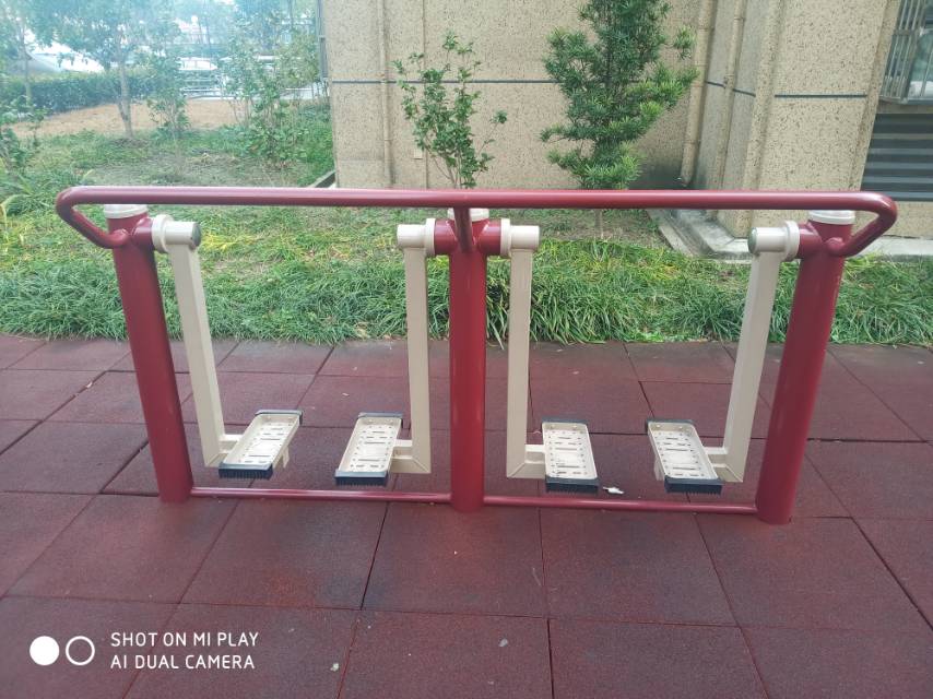 雙人漫步器