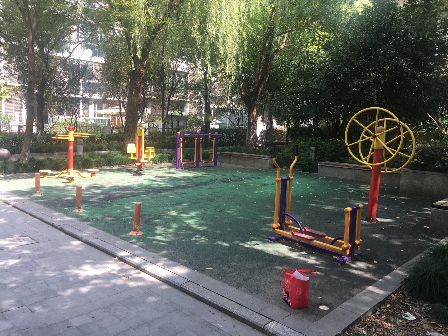 北奧園1號益智健身點(diǎn)