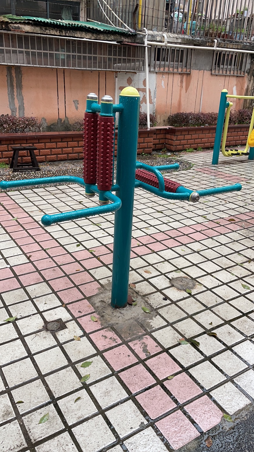 互動式腰背按摩器