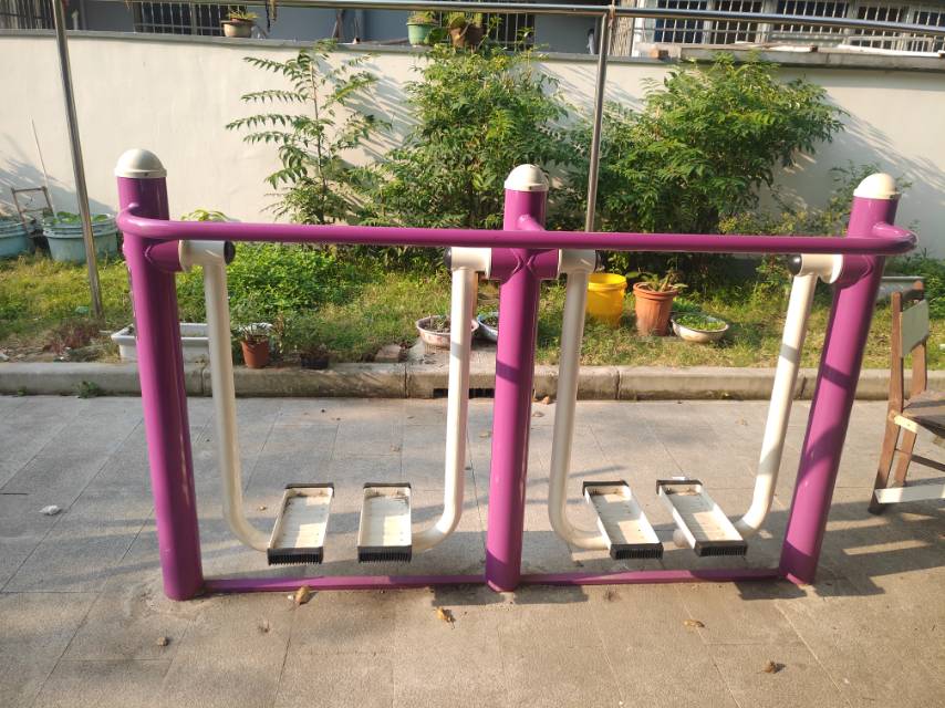 雙位漫步機