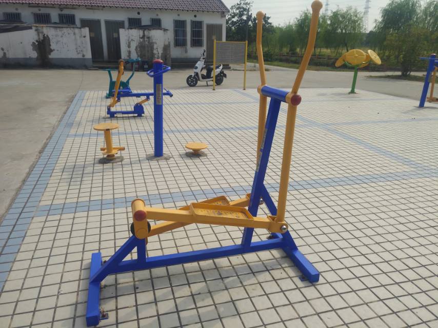 室外橢圓機