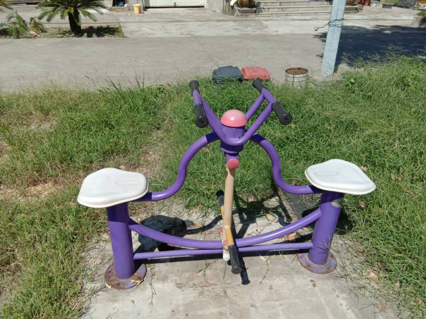 下肢訓練器