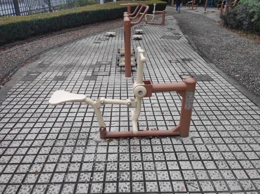 騎馬機(jī)