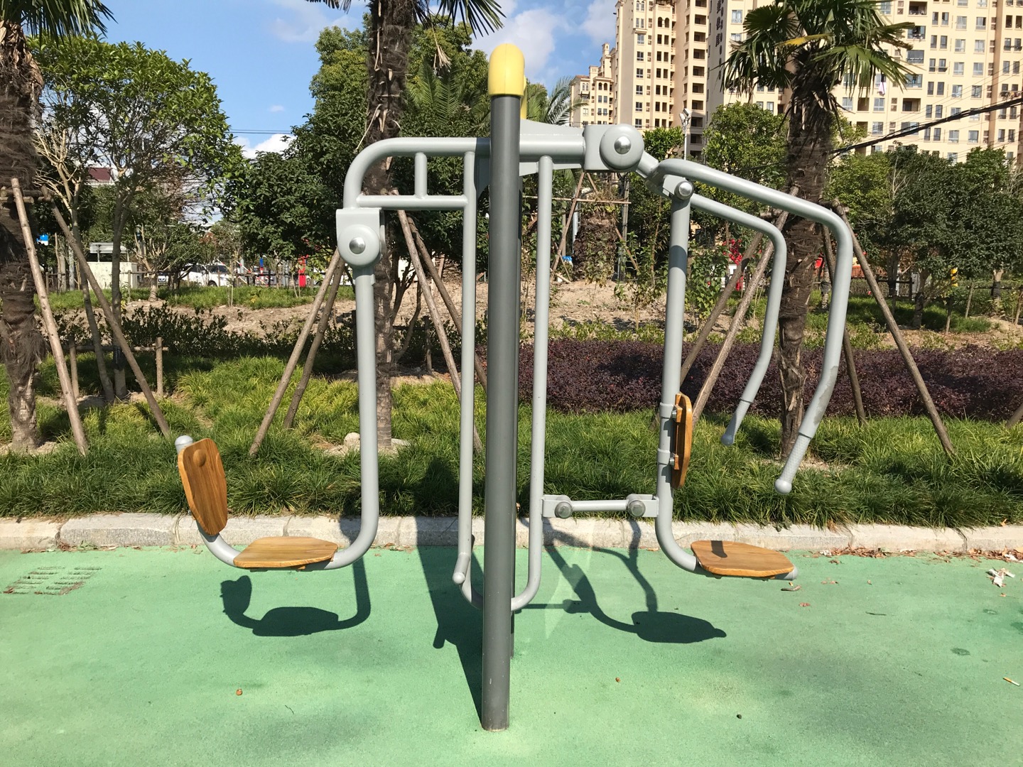 上下肢訓練器