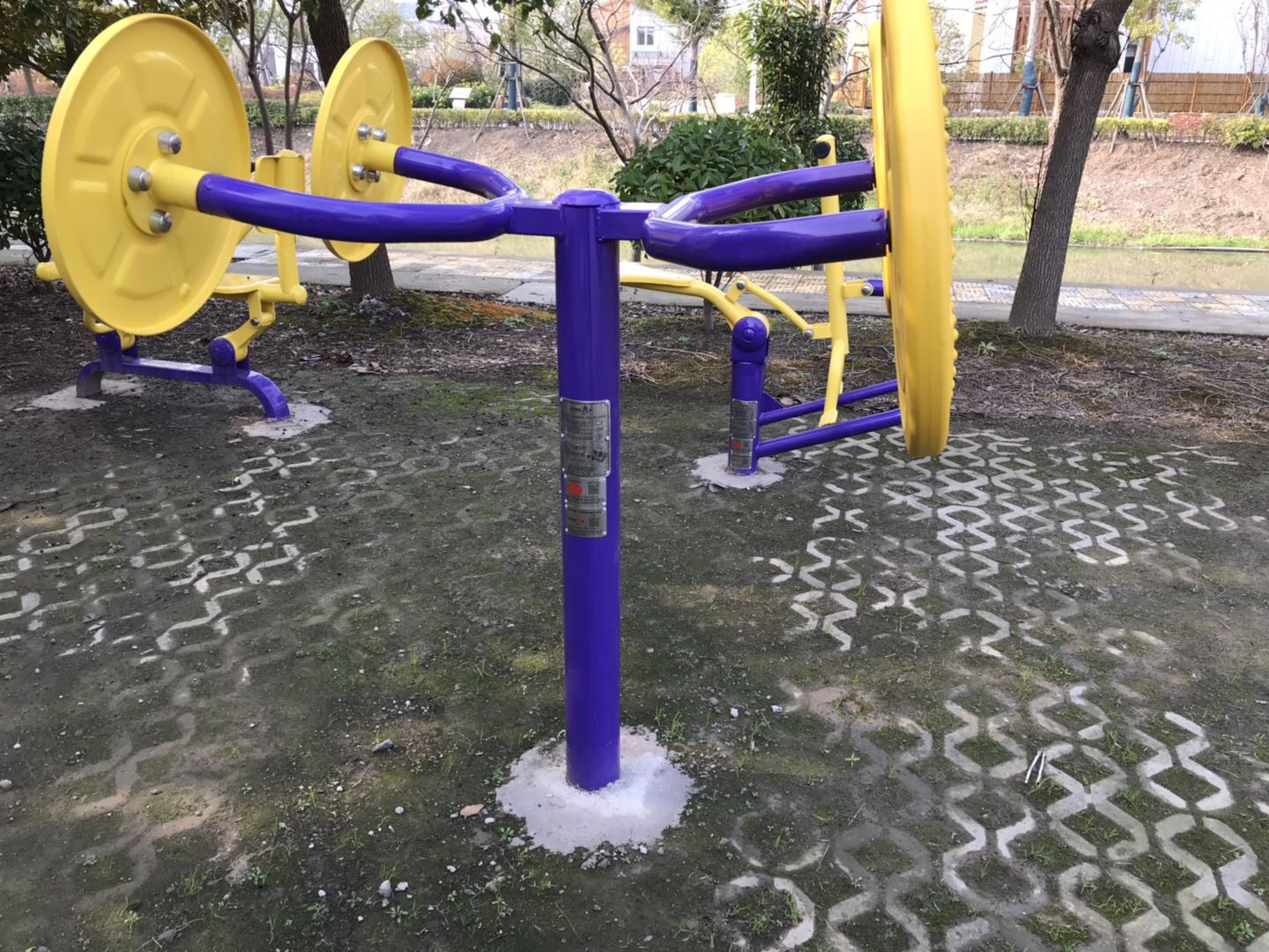 輪盤(pán)訓(xùn)練器