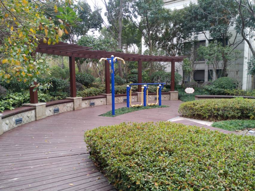 雙單路1509弄264號(hào)附近市民健身點(diǎn)