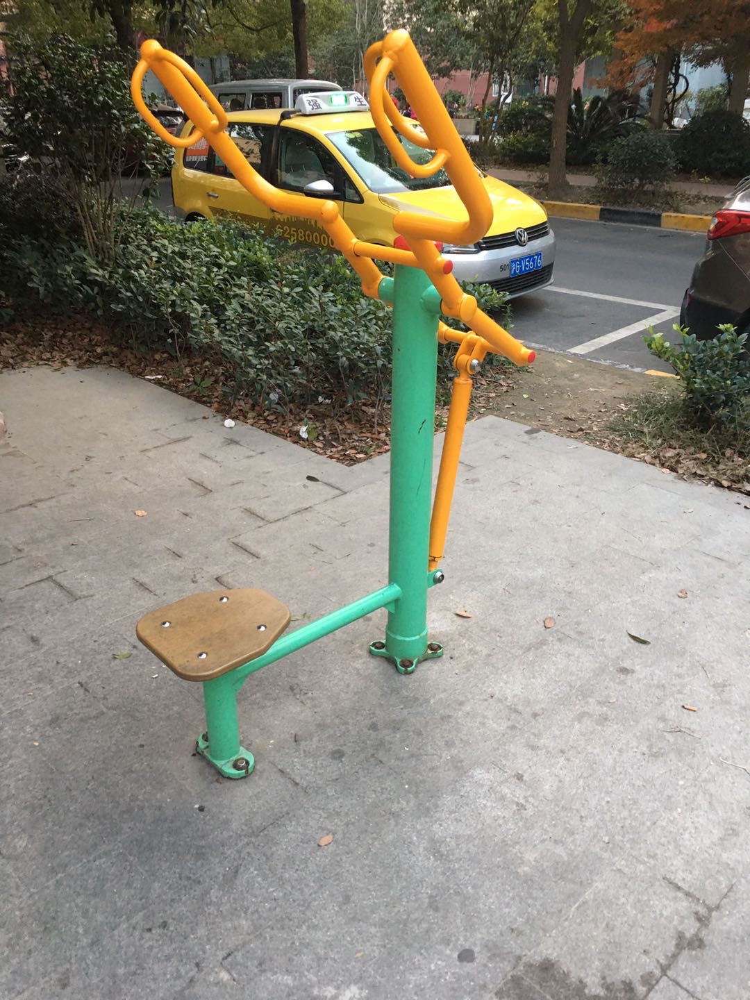 上肢鍛煉器