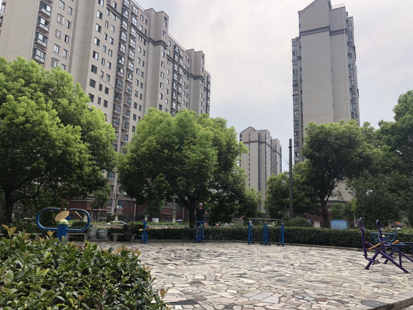 江橋一村35號健身點(diǎn)