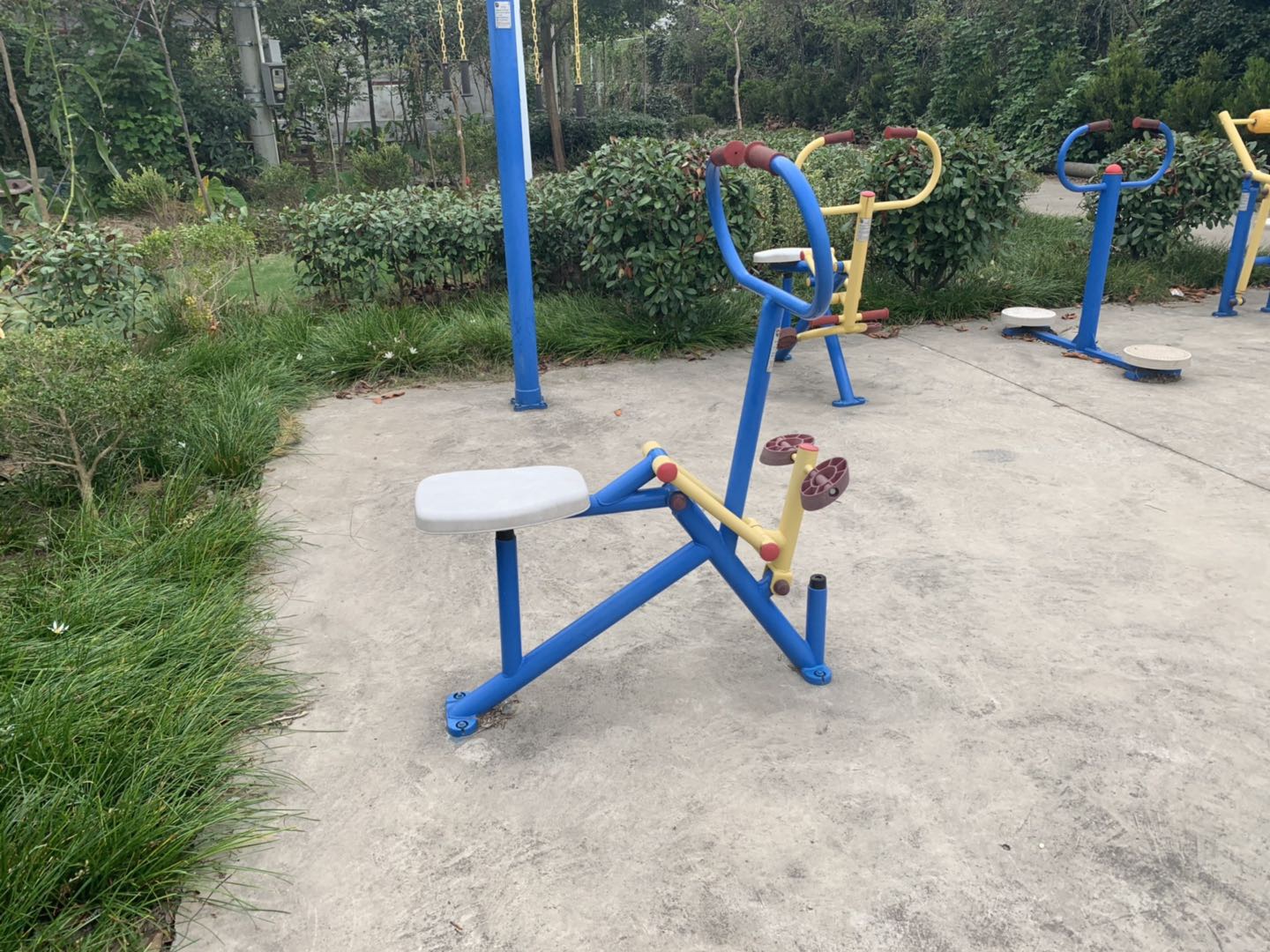 腰力鍛煉器