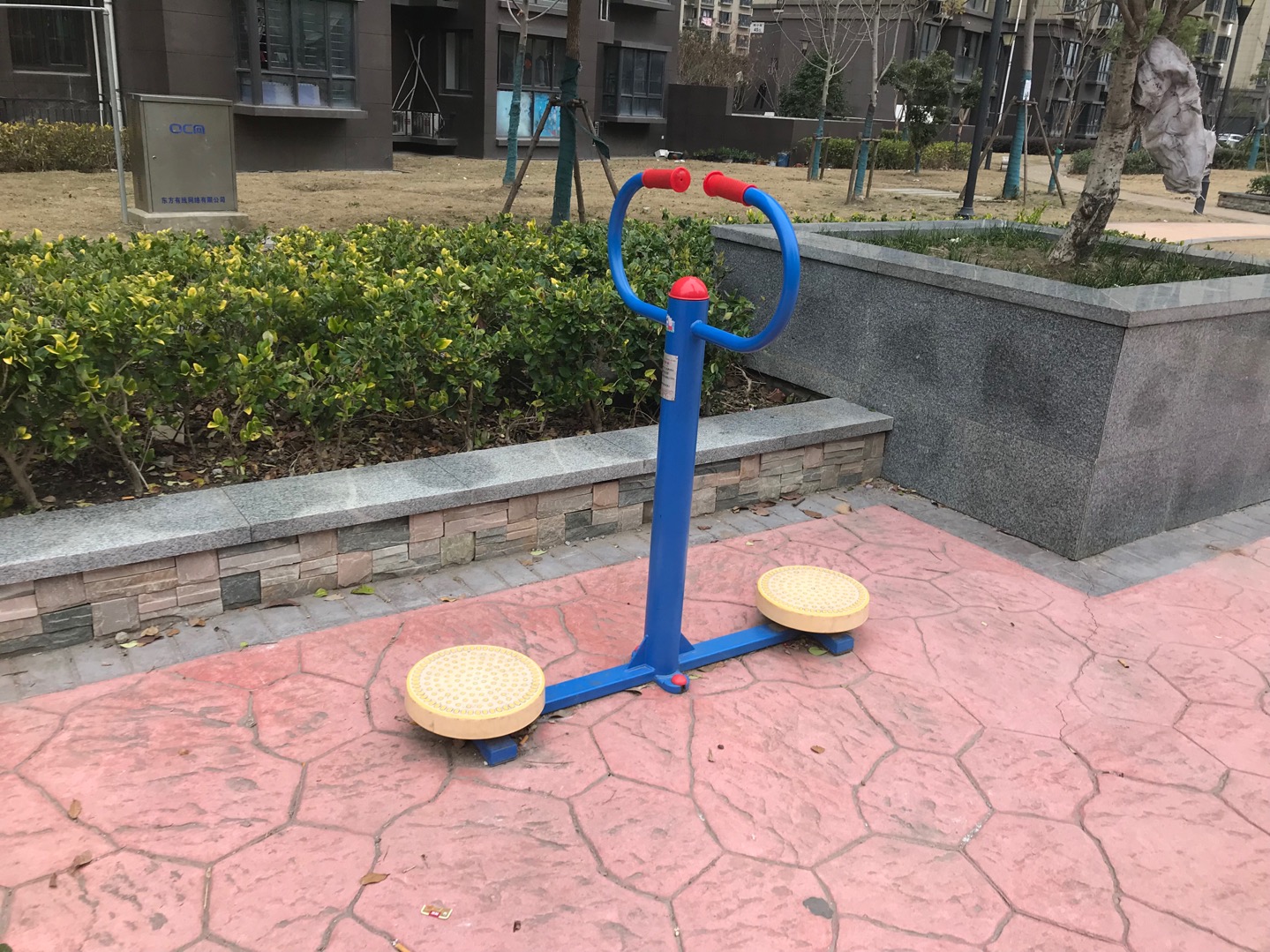 扭腰器