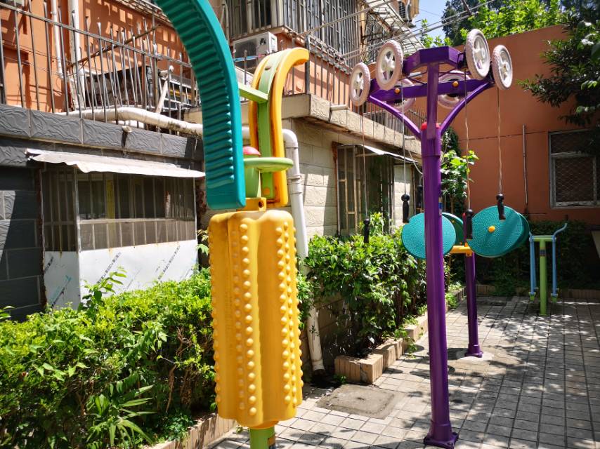 建設(shè)居委健身苑點(diǎn)