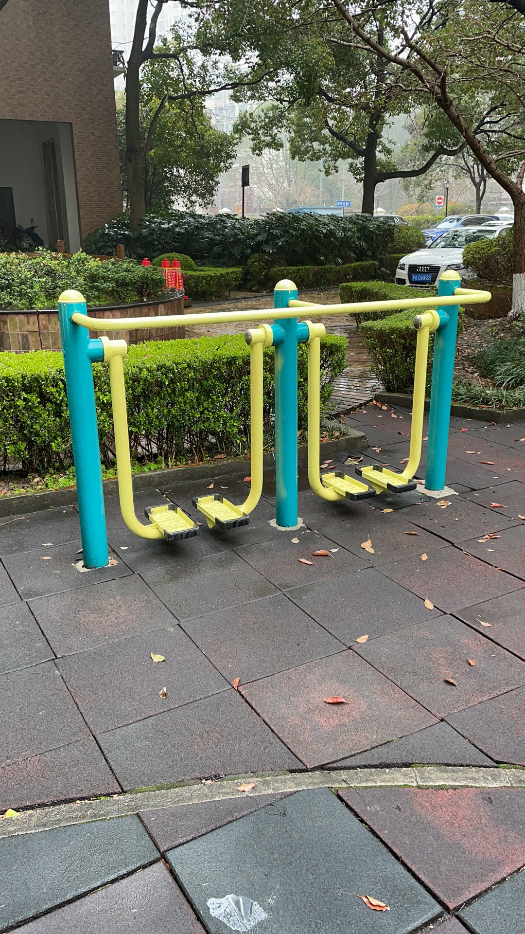 二位智能太空漫步機
