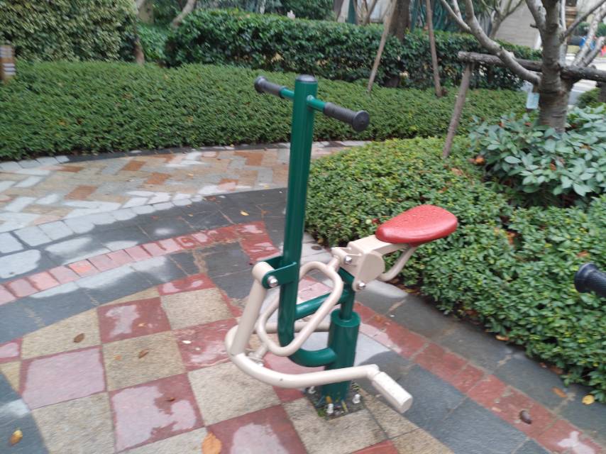 健騎機