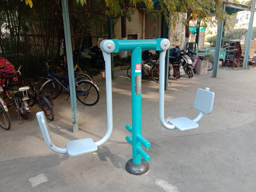 雙人蹬力器