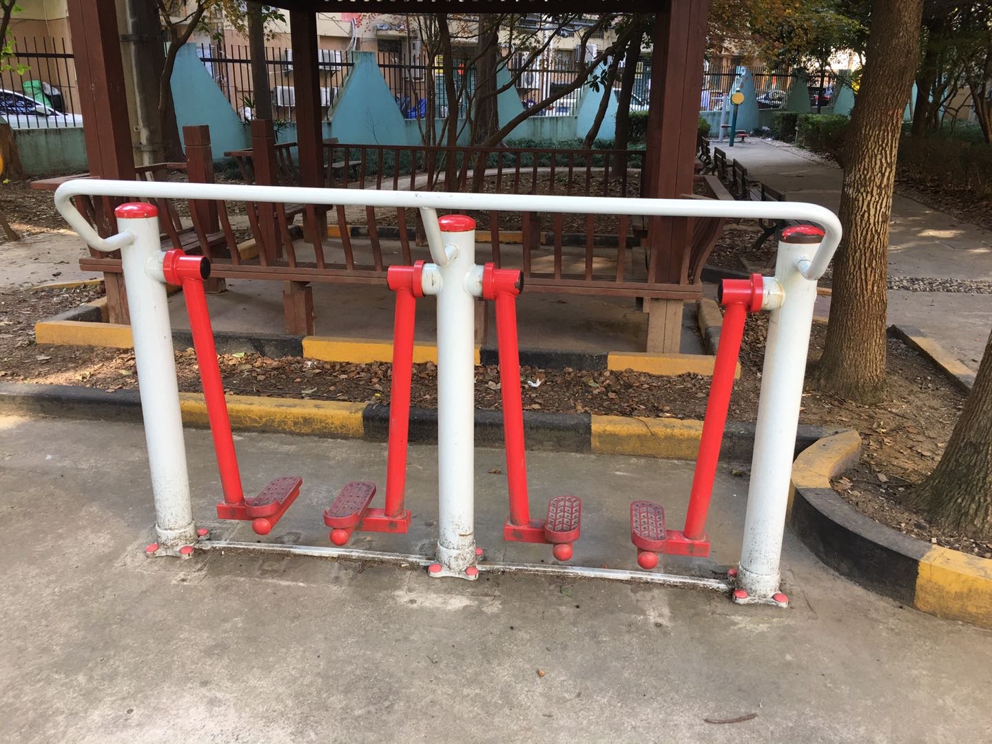 兩聯(lián)漫步機