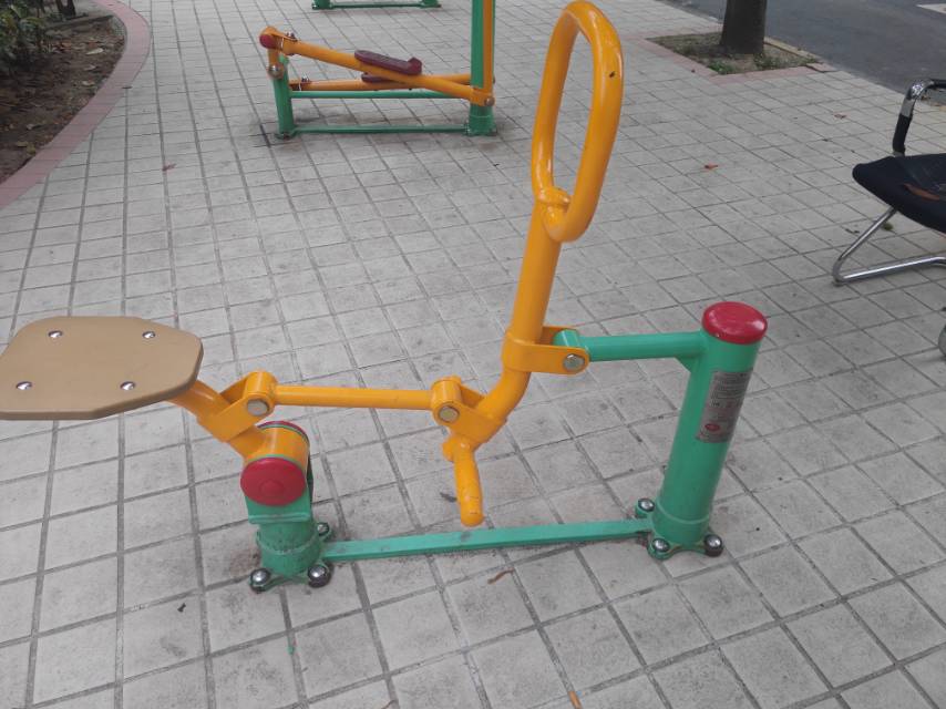 騎馬機