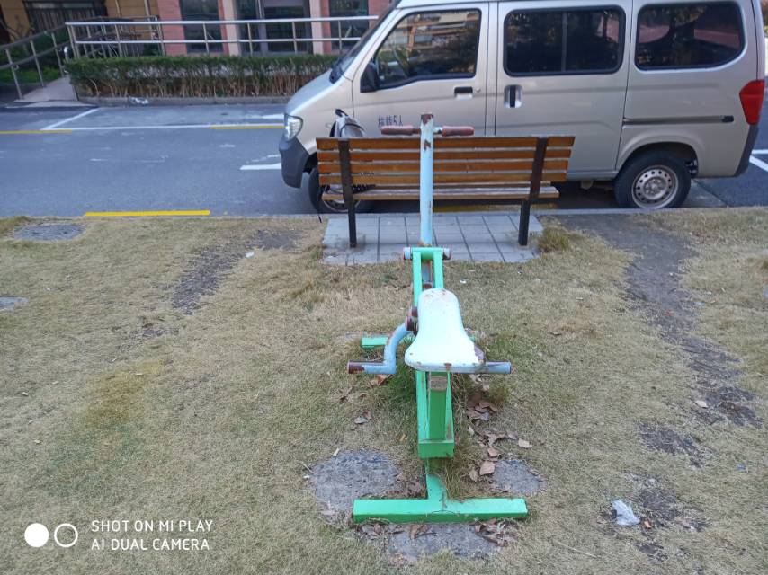 單人健騎機(jī)