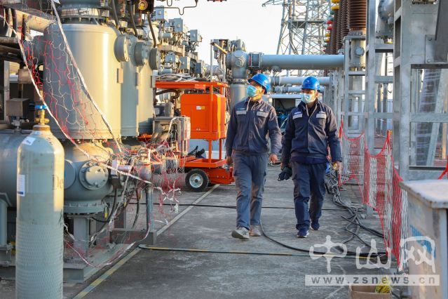 中山供電局220千伏翠亨變電站反措施工作。孫嘉彪 攝_副本.jpg