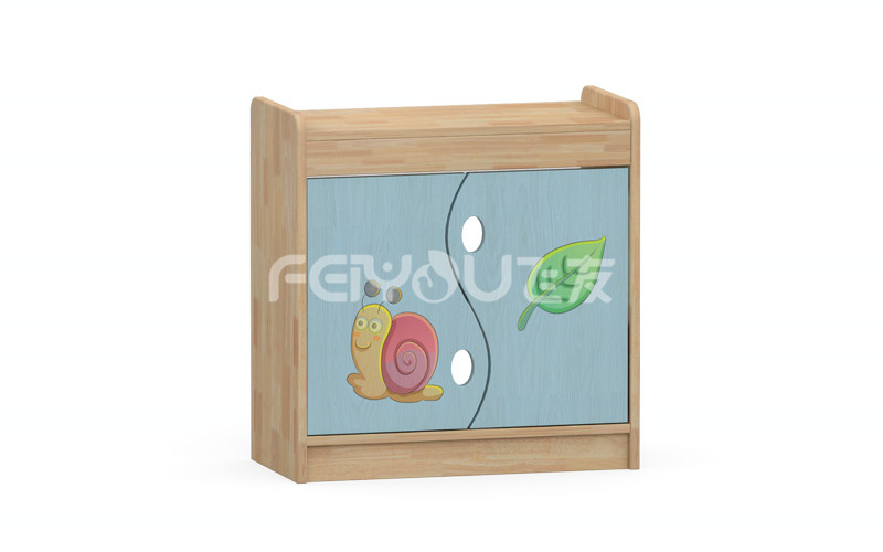 幼兒園實木家具環(huán)保水性漆寶寶學習互動森林組合蝸牛柜.jpg